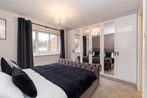 Bed- click for photo gallery